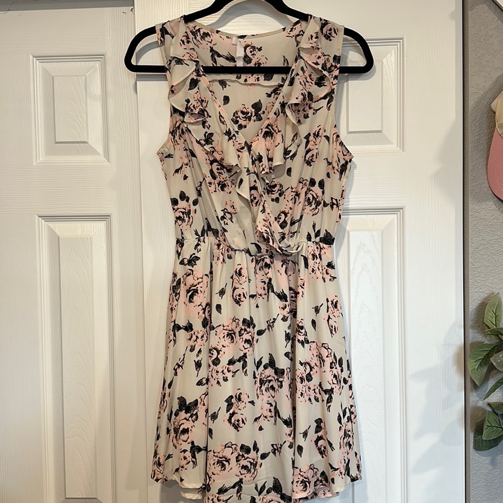 Rose ruffle dress